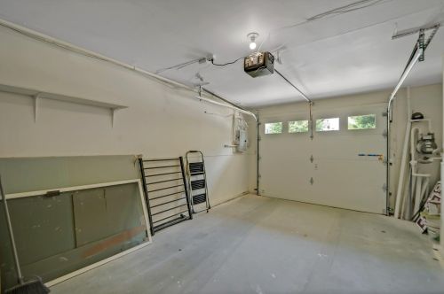 81 Edgewater Pl, Edgewater NJ  07020-1205 exterior