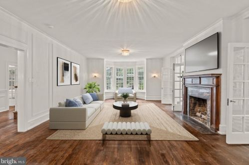 6424 City Ave, Philadelphia PA 19151-2410 exterior