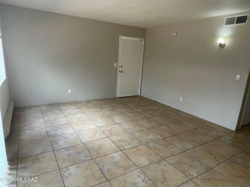 105 2nd St, Tucson AZ  85705-7671 exterior