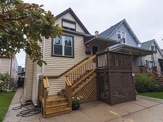 5120 Strong St, Chicago IL  60630-2217 exterior