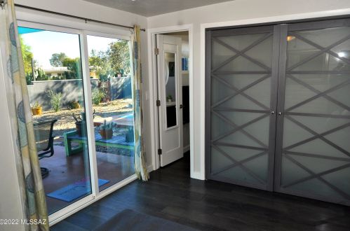 3231 Champlain Ave, Tucson AZ  85730-1942 exterior