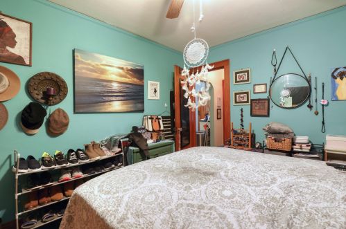 2209 69, Milwaukee WI 53213-1926 exterior