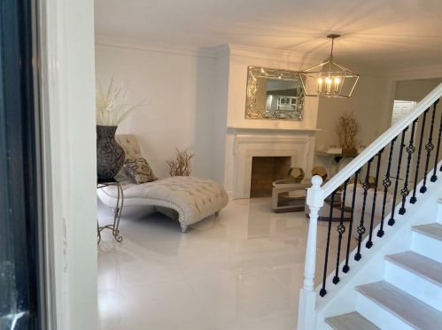 425 Ferry Lndg, Atlanta GA  30328-3566 exterior