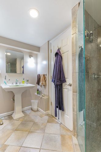 915 California Ave, Mill Valley CA 94941-3533 exterior