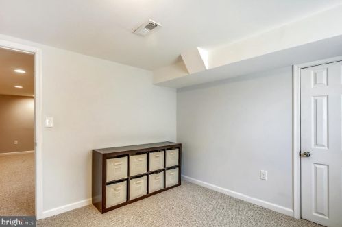 12409 Connecticut Ave, Silver Spring MD 20906-4305 exterior