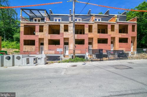 242 Fountain St, Philadelphia PA 19128-4508 exterior