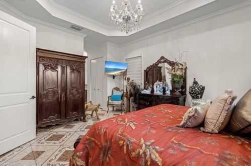 5270 42 St, Naples FL 34116-5926 exterior