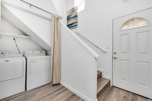 5356 Driftwood St, Oxnard CA 93035-1032 exterior