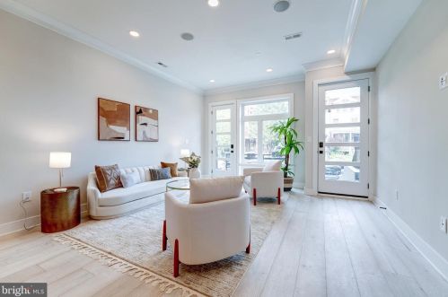 3554 13th St, Washington, DC 20010-2223