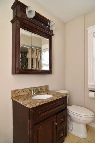 41 Lennon St, Providence RI 02908-1914 exterior