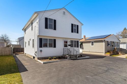 11 Gray St, Providence, RI 02904-4701