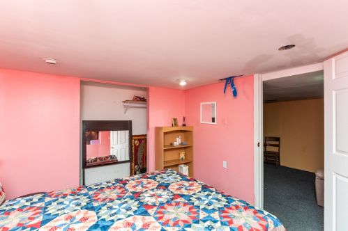 2718 Campbell Ave, Chicago IL 60647-1923 exterior