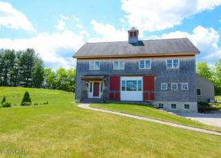 10 Melville Ct, Lenox, MA 01240-2588