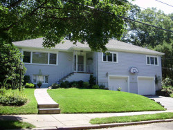 96 Cynthia Rd, Newton, MA 02459-2834