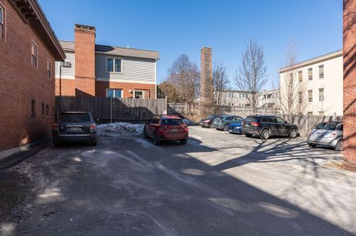 101 Danforth St, Portland ME  04101-4527 exterior