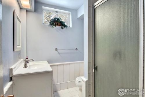 1418 Deer Trl Rd, Boulder CO 80302-9422 exterior