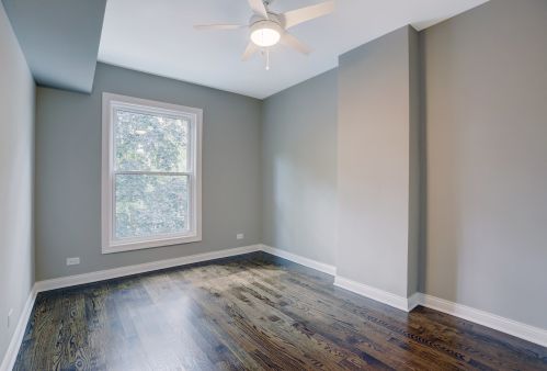 1934 Newport Ave, Chicago IL  60657-1026 exterior