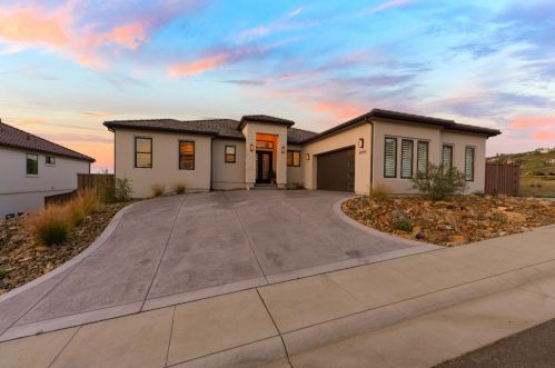 1990 Ritchie St, Folsom CA  95630 exterior