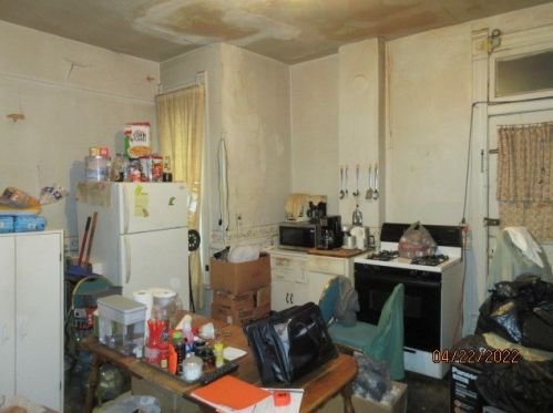 1368 Fairfield Ave, Chicago IL 60632-2210 exterior