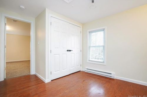 92 High St, Torrington CT 06790-6316 exterior