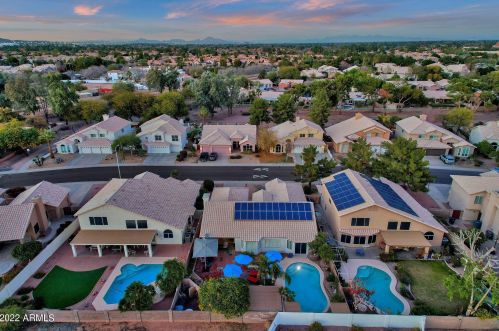 5361 Linda Ln, Chandler AZ 85226-1644 exterior