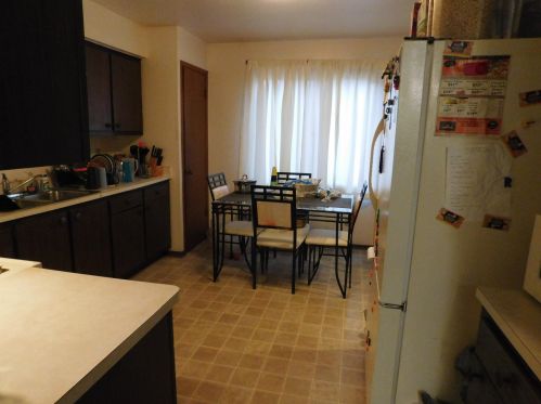 5046 91st St, Milwaukee, WI 53225-4129