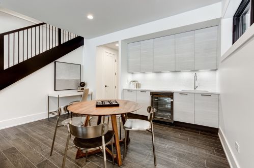 1909 Dayton St, Chicago IL 60614-5028 exterior