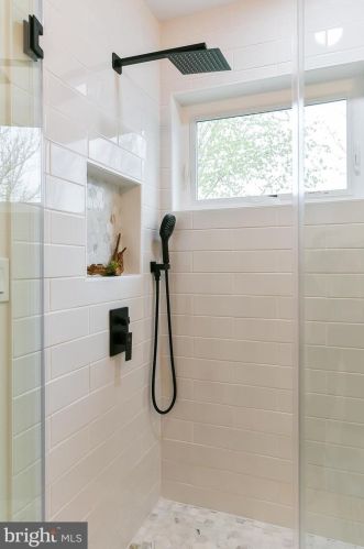 1427 Parkwood Pl, Washington DC  20010-3218 exterior