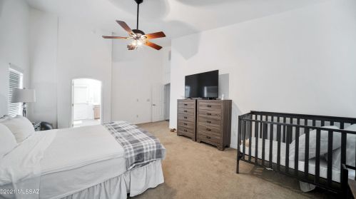 4977 Louis River Way, Tucson AZ  85718-4756 exterior