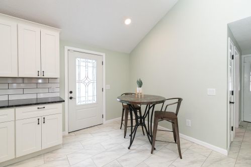 3763 2 St, Kalamazoo MI 49009-9319 exterior