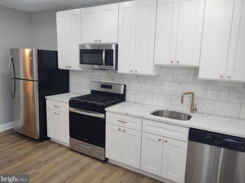 616 Godfrey Ave, Philadelphia PA 19126-3834 exterior