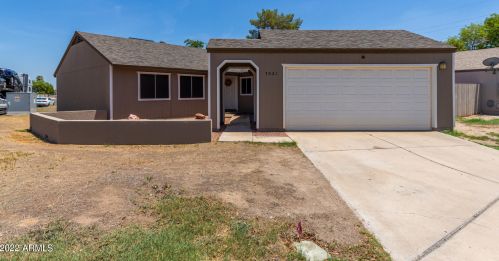 7021 42nd St, Phoenix, AZ 85042-8907