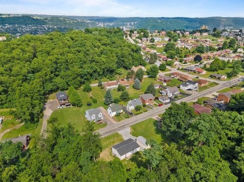 3828 Eliza St, Pittsburgh PA 15122-2033 exterior