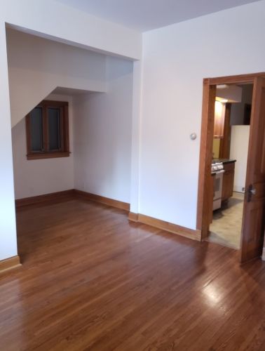 3217 Southport Ave, Chicago IL 60657-3228 exterior