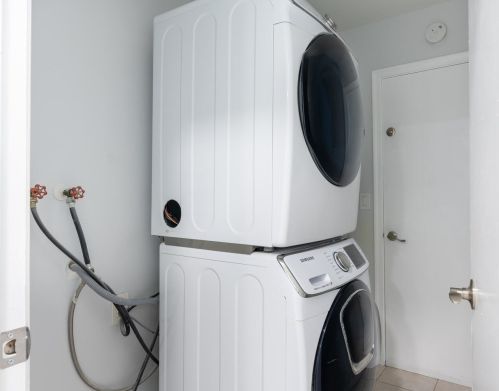 441 53rd St, Boca Raton FL  33487-3750 exterior