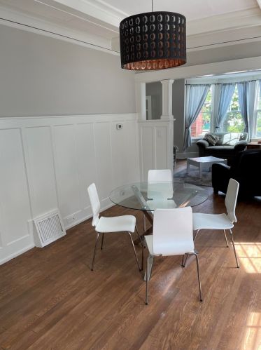 1814 Kenwood Blvd, Milwaukee WI  53211-3005 exterior