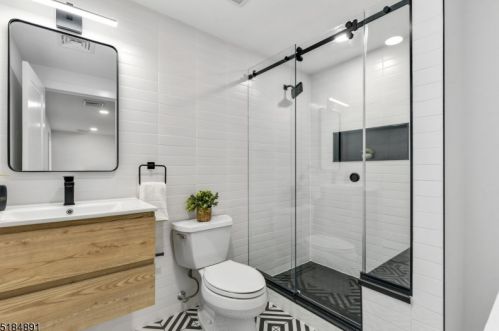 164 Gallows Hill Rd, Westfield NJ 07090-1108 exterior