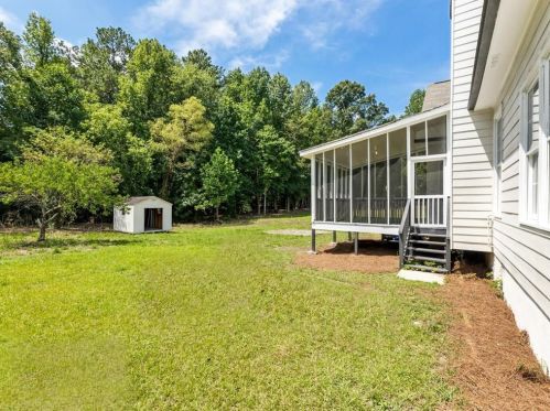 1229 Gordon Rd, Austell GA 30168-5228 exterior