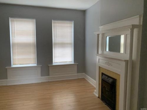 3232 Osceola St, Saint Louis MO 63111-1209 exterior