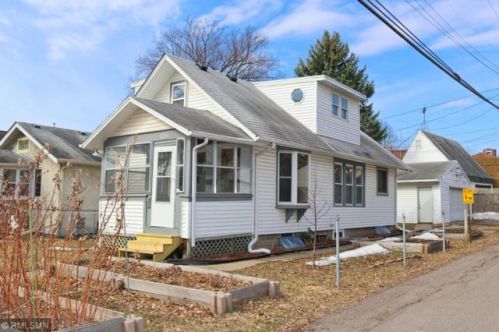 1151 Hamline Ave, Saint Paul MN  55108-2532 exterior