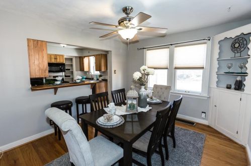 205 College Ave, Saint Louis MO 63107-1612 exterior