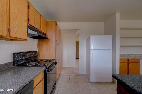 3002 54 Ave, Phoenix AZ 85031-1108 exterior