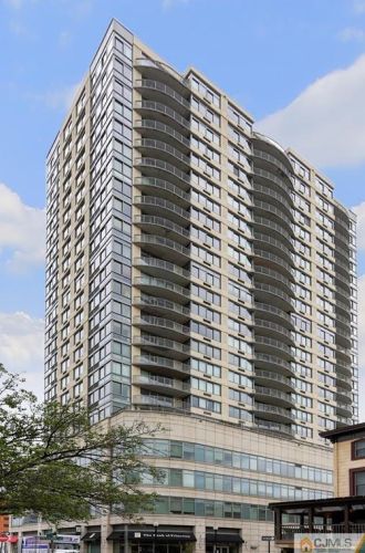 1 Spring St, New Brunswick NJ  08901-2107 exterior