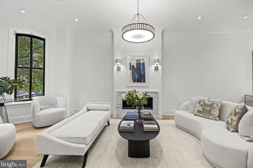 1632 15th St, Washington DC  20009-3850 exterior