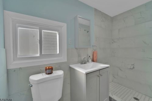 33 Liberty St, Town Center NJ 07052-5501 exterior