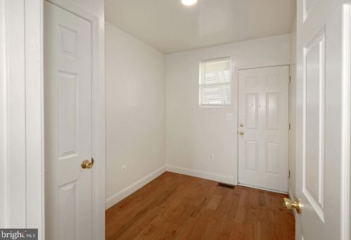 210 Orange St, Washington DC 20032-1737 exterior