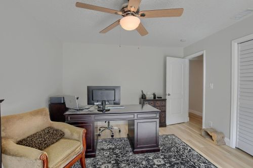 7548 Estrella Cir, Boca Raton FL  33433-1629 exterior