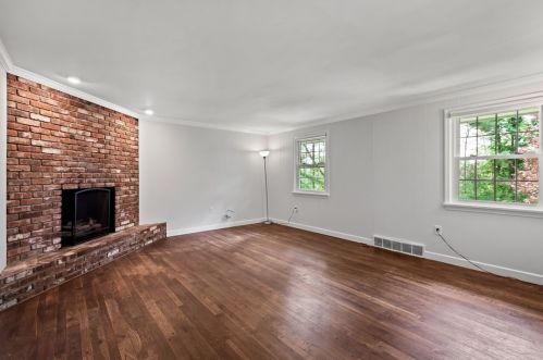 103 Ascot Pl, Pittsburgh PA 15237-4013 exterior