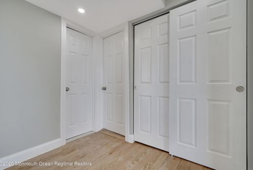 220 Bay Dr, Berkeley Township NJ 08721-3119 exterior