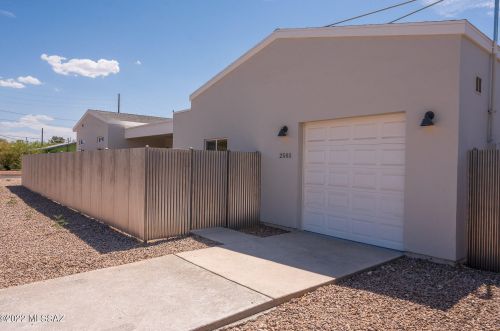 2501 Fremont Ave, Tucson AZ 85706-1457 exterior